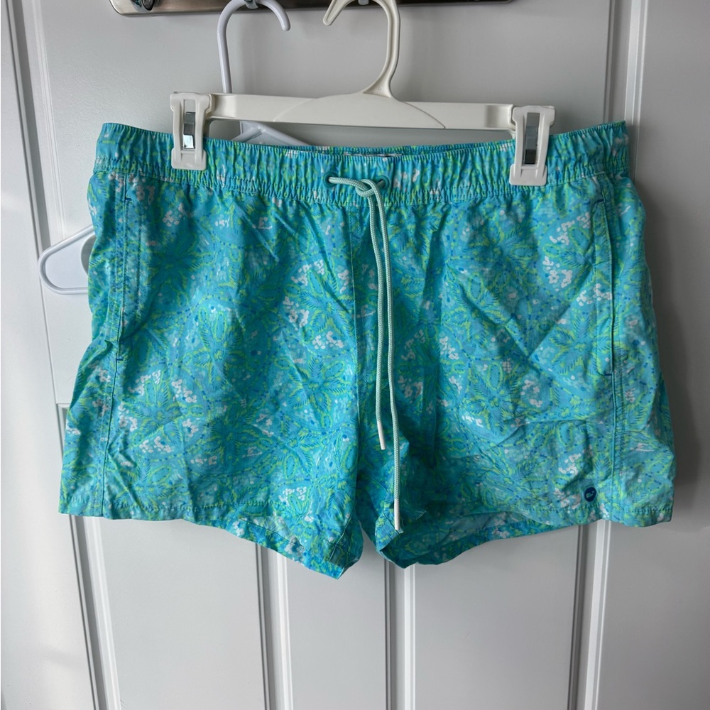 Vineyard Vines women’s shorts M